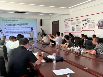 Salztolerante Gesamtstickstoff-Entfernungsbakterien